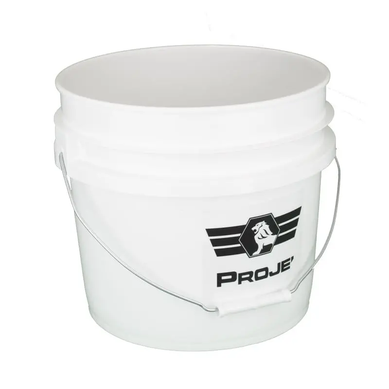 3.5 Gal. Plastic Bucket 1