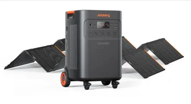 Jackery 5000 Plus Explorer Power Station + 2 X Solarsaga 500W Solar Panel 1