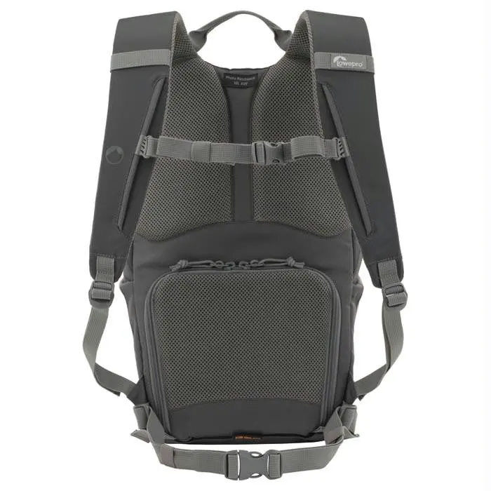 Photo Hatchback 16L Aw Gray 1