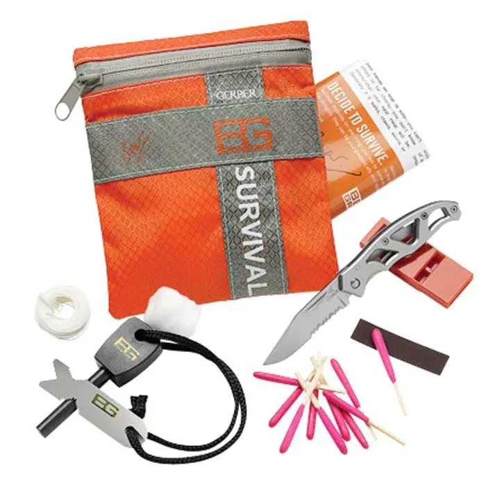 Bear Grylls Basic Kit 1