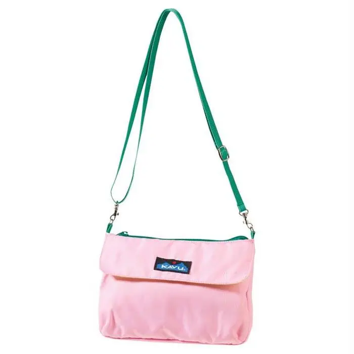 Captain Clutch Blush 1