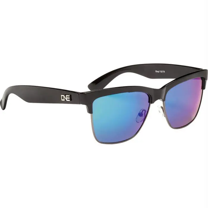 Vinyl Black Polarized 1