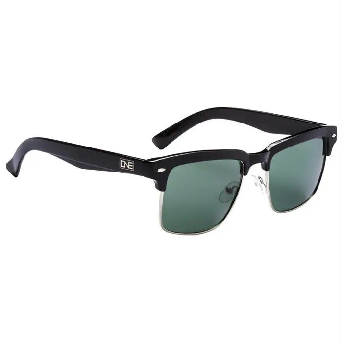 Throwback Black Polarized 1