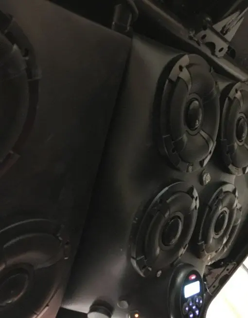 Side X Side Audio - Xyz 8 Speaker Amped System 1